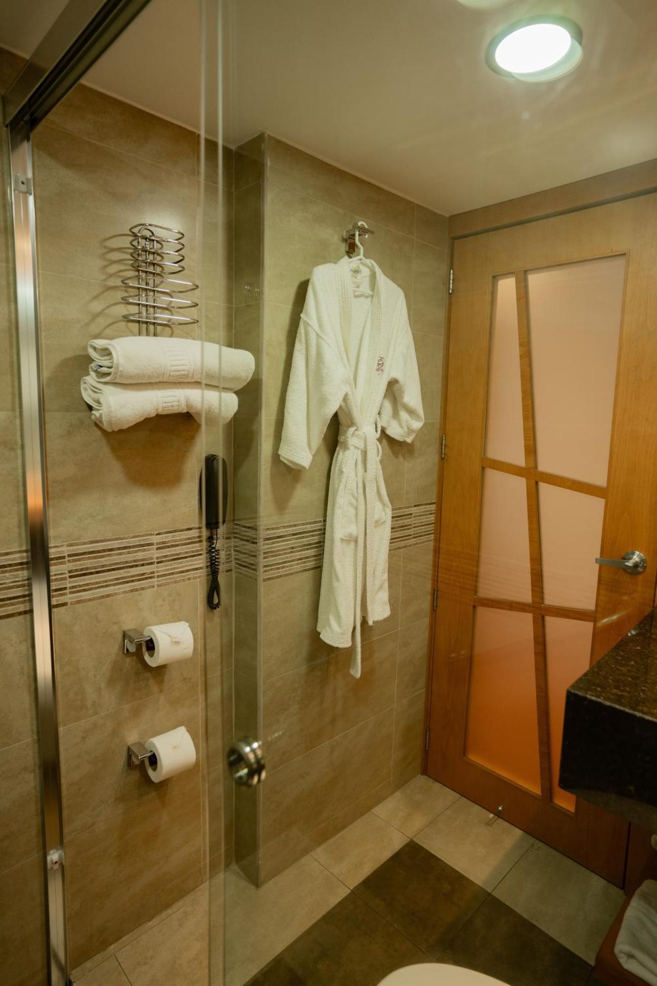 El Dorado Hotel Cuenca Zewnętrze zdjęcie