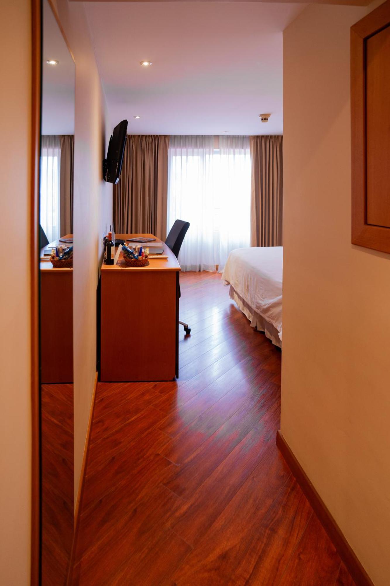 El Dorado Hotel Cuenca Zewnętrze zdjęcie